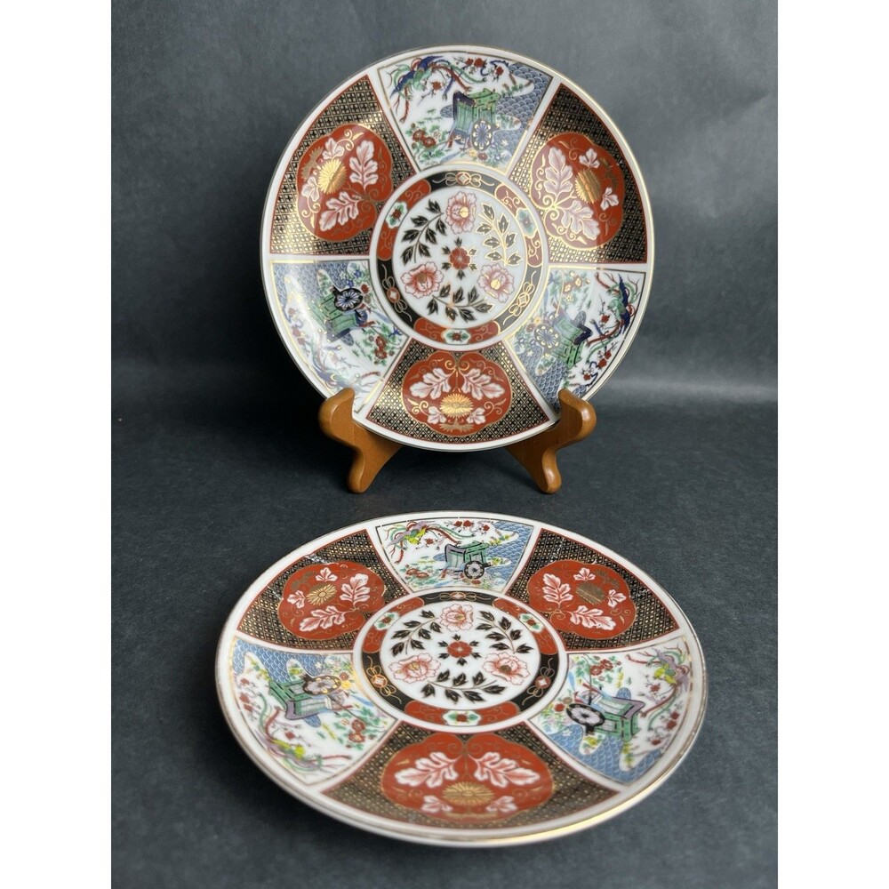 VTG Japanese Imari Plate Set Of 2 Goshoguruma Carriage Porcelain 6.5", 7.5" Read
